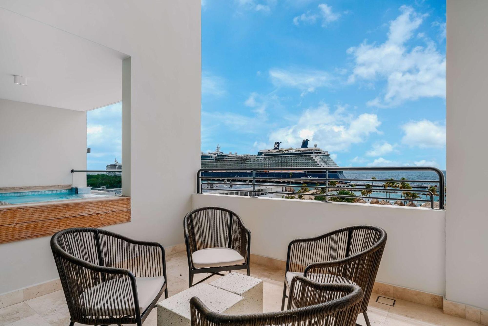 Mangrove Beach Corendon Curacao All-Inclusive Resort, Curio By Hilton ウィレムスタッド エクステリア 写真