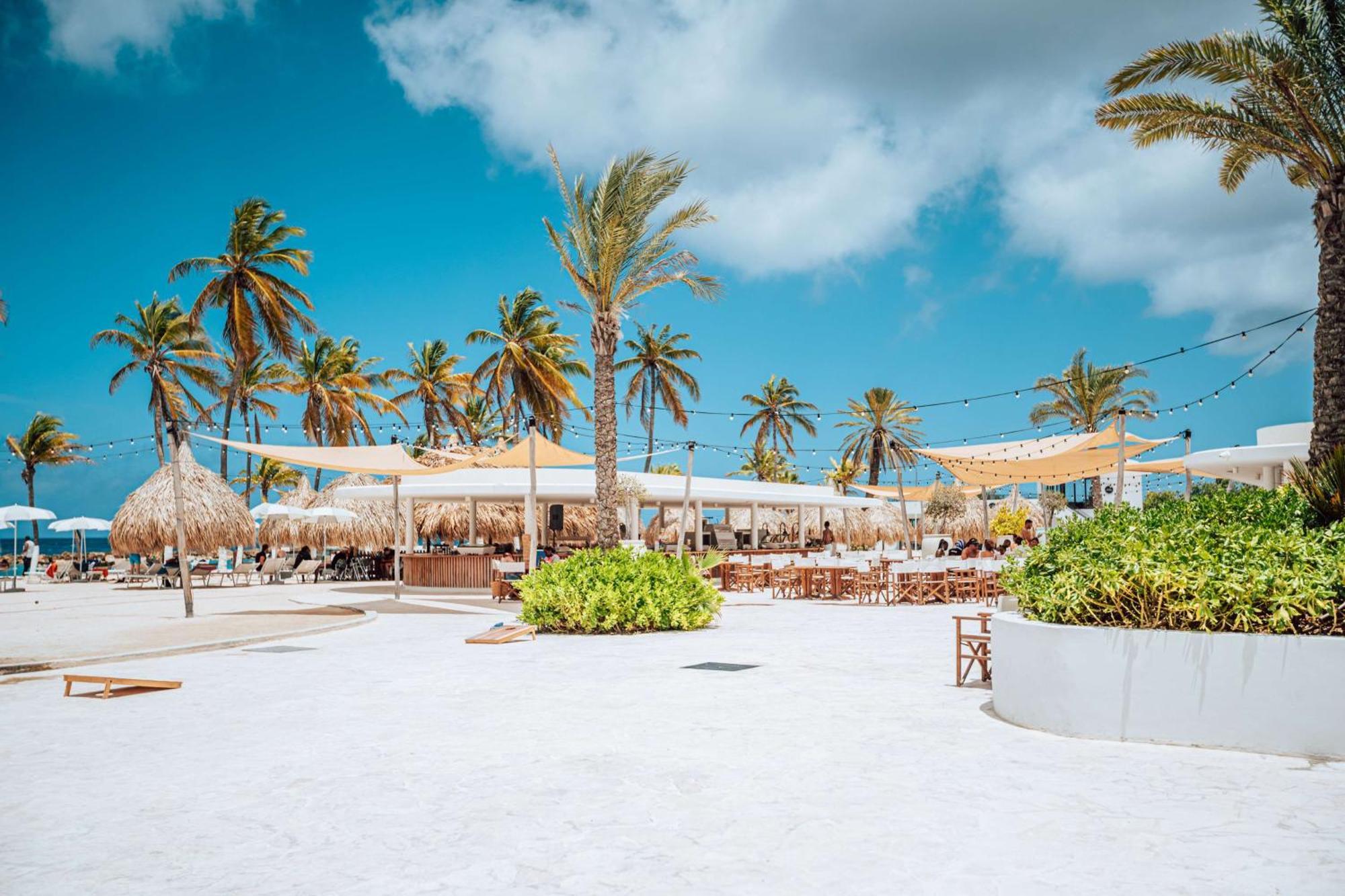 Mangrove Beach Corendon Curacao All-Inclusive Resort, Curio By Hilton ウィレムスタッド エクステリア 写真