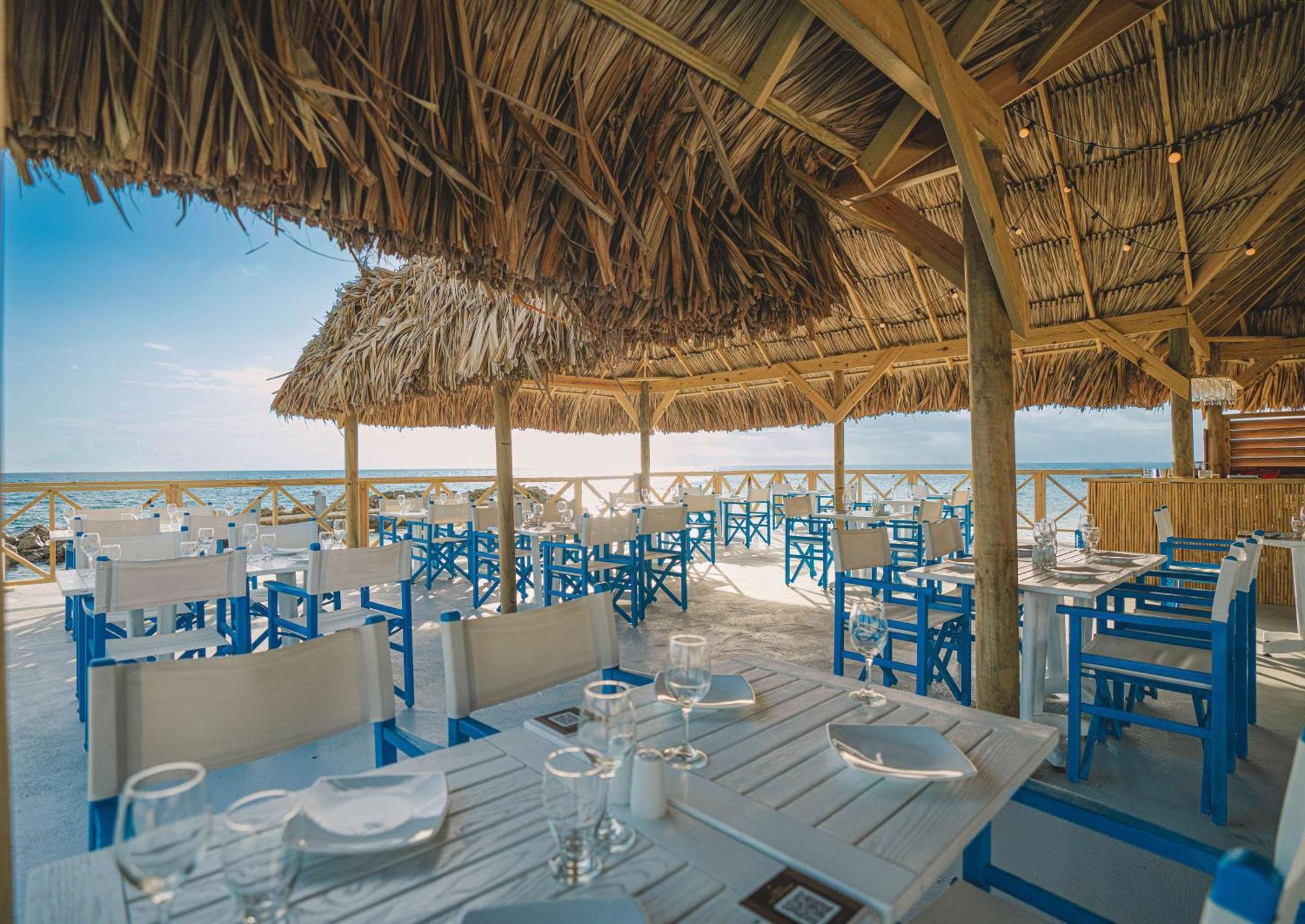 Mangrove Beach Corendon Curacao All-Inclusive Resort, Curio By Hilton ウィレムスタッド エクステリア 写真